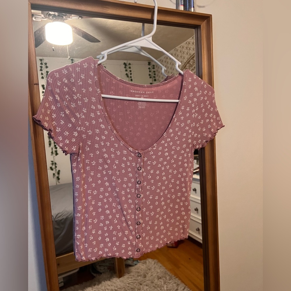 American Eagle Floral Top